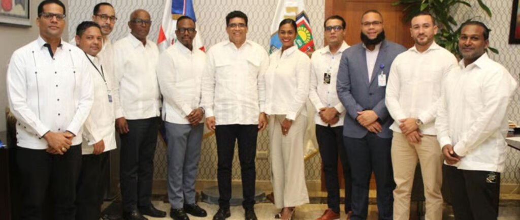 acosde sostiene reunión de coordinación con alcalde dio astacio; abordan inquietudes referentes al nuevo trámite para permisos de construcción en sde